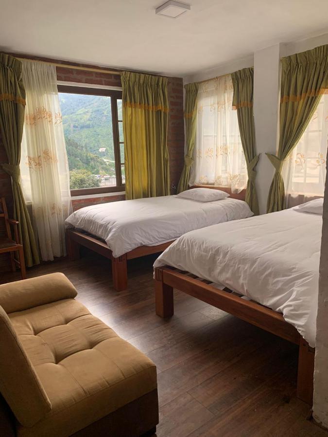Mercedes Restaurant B&B Banos  Ngoại thất bức ảnh
